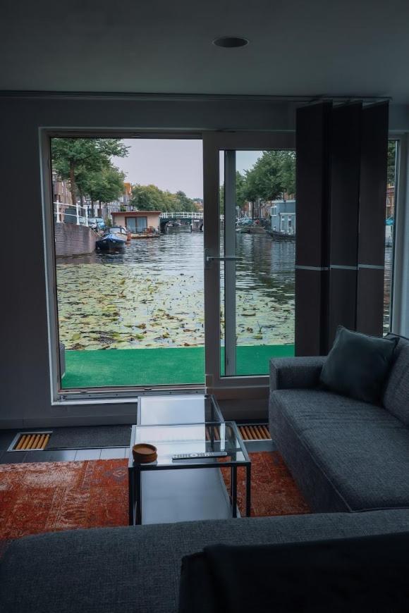 Beautiful Houseboat In The Centre Of Leiden Dış mekan fotoğraf